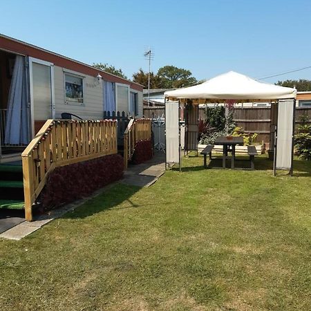 Gina'S Static Caravan,118 Sandsgate Hemsby Exterior foto
